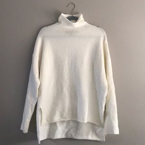 White Turtleneck sweater